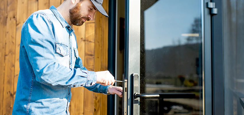 Frameless Glass Storefront Door Locks Replacement in Rosemead, CA