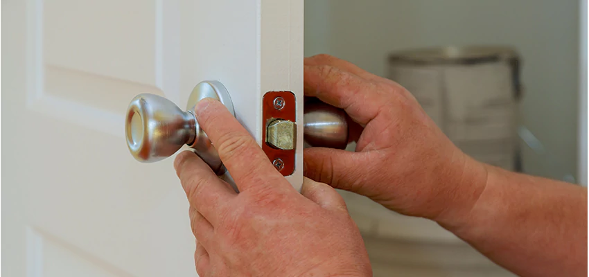 AAA Locksmiths For lock Replacement in Rosemead, California