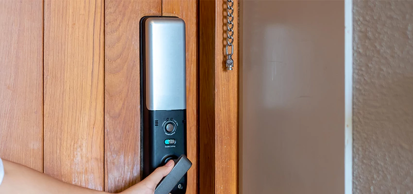 Home Security Electronic Locks Upgrades in Rosemead, CA